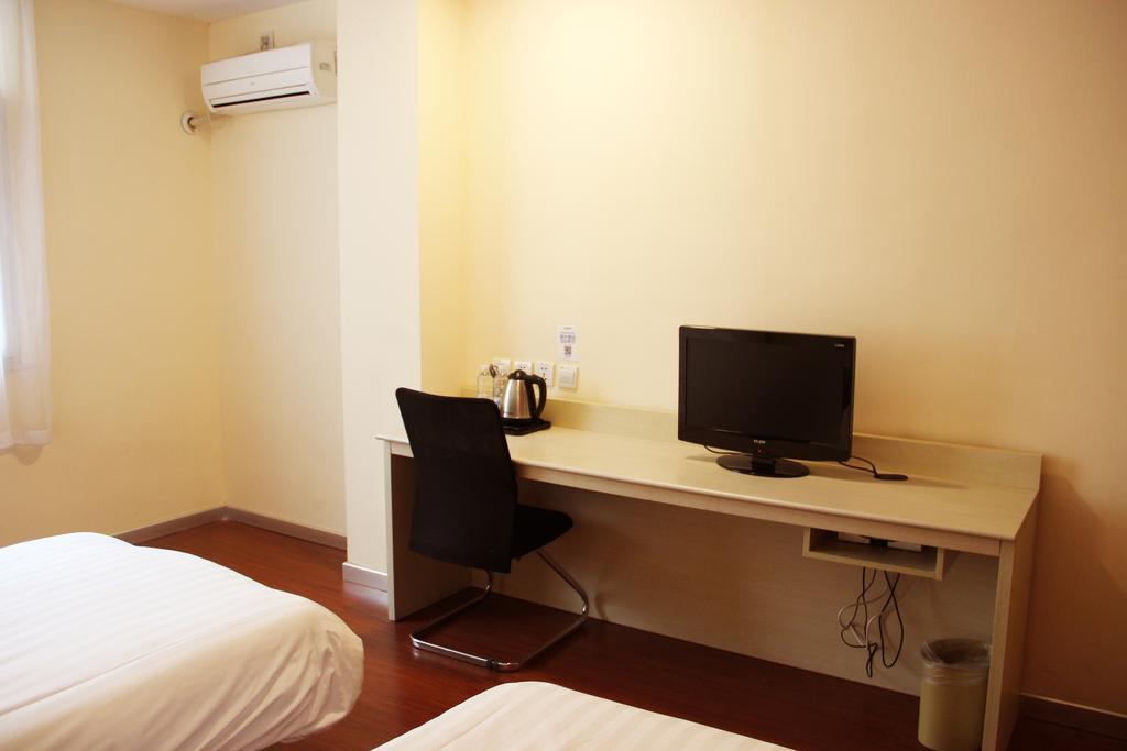 Hanting Express Shenyang Longemont Square الغرفة الصورة
